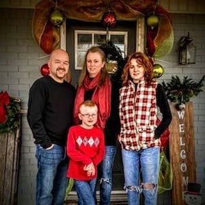 Meet your Posher, Travis